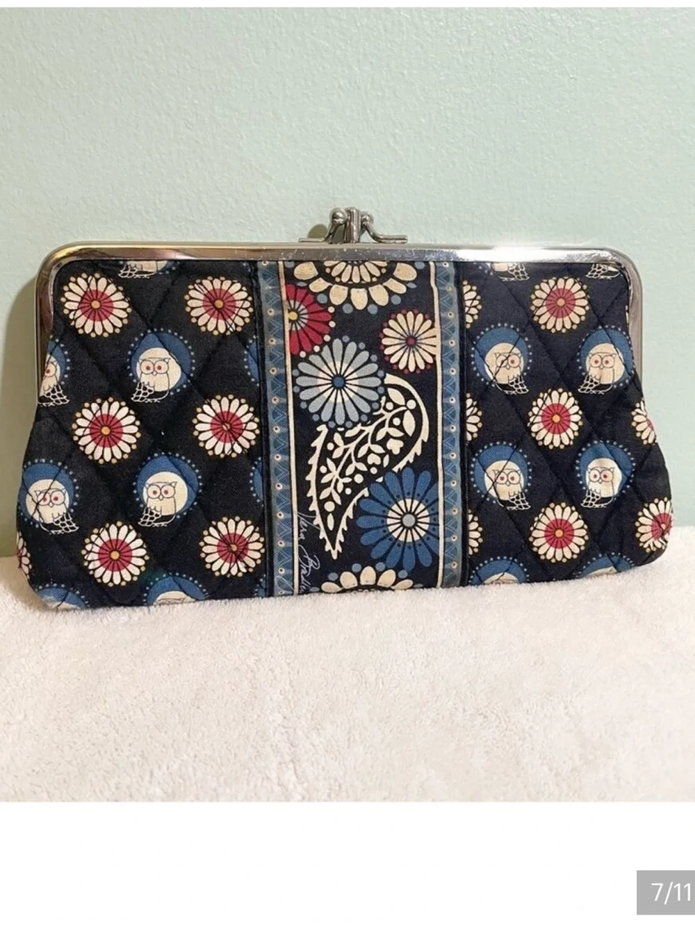 Retired Vera Bradley Night Owl kiss lock Clutch